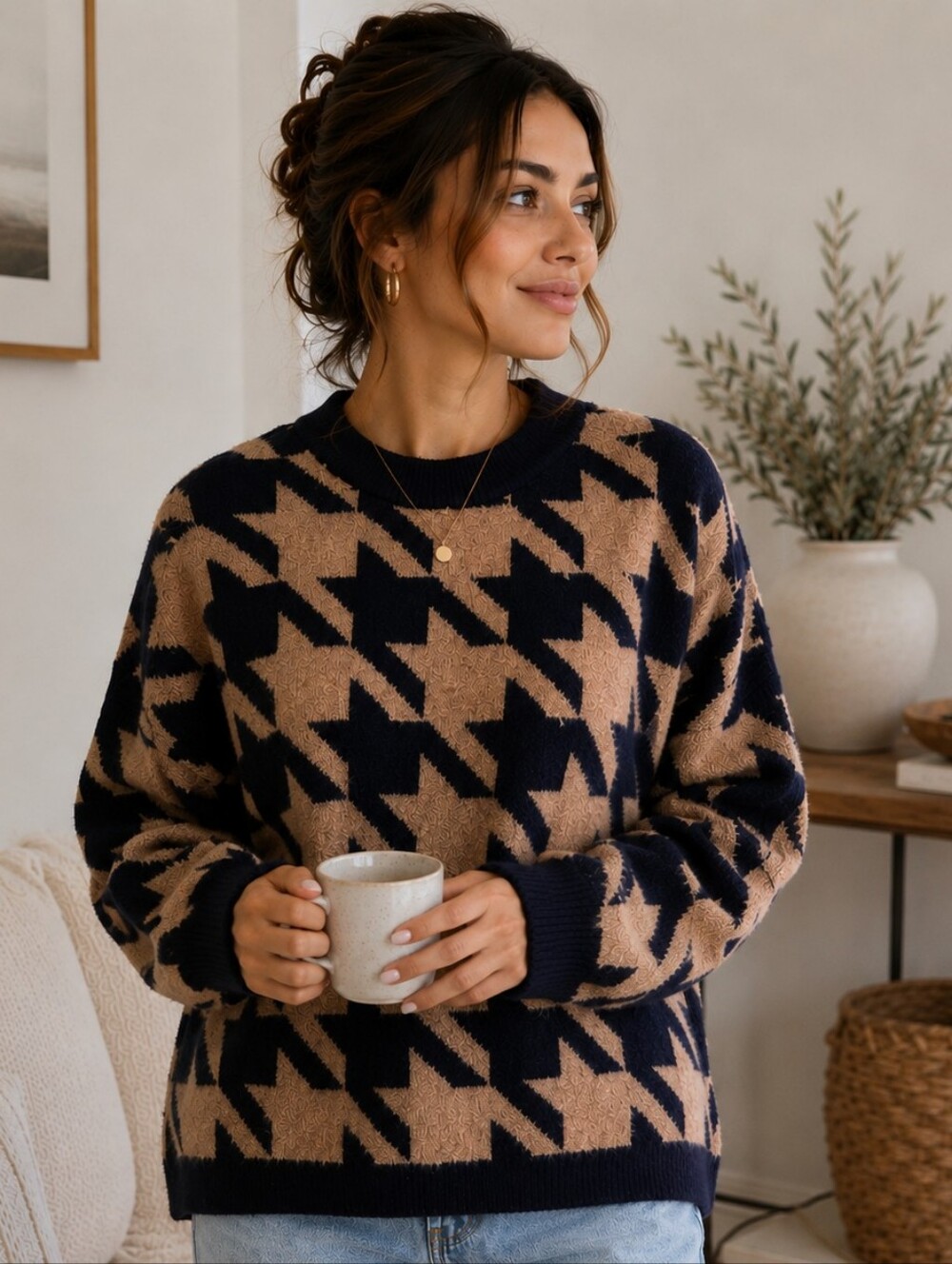 Hatley Geometric Sweater Navy & Camel Cozy Knit Sz M